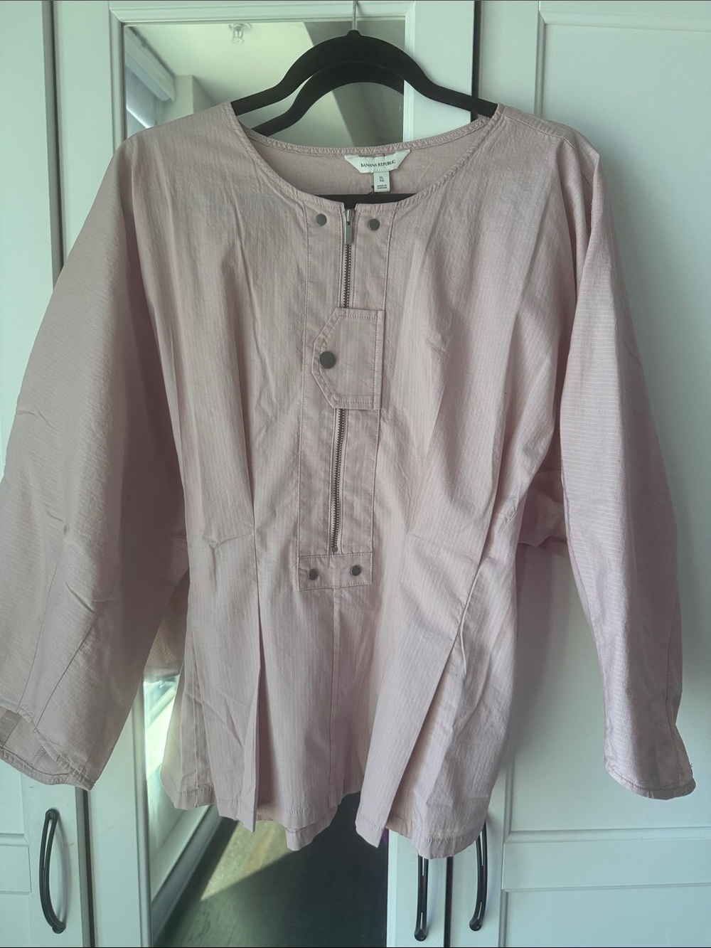 Banana Republic Dolman sleeve blouse